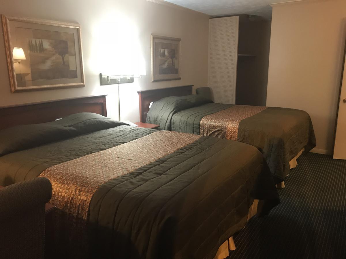 Redwood Inn ギャズデン エクステリア 写真